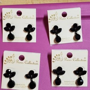 Black short dangling earrings -4